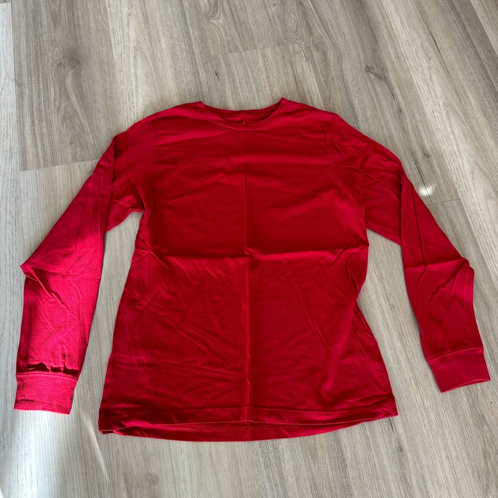 Men’s Long Sleeve tee Top - Red
Size large